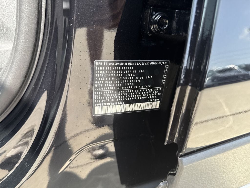 2026 Volkswagen Tiguan 2.0T SE