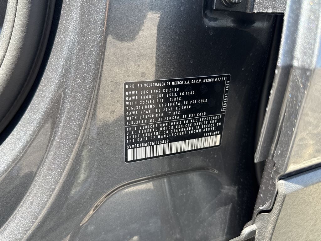 2026 Volkswagen Tiguan 2.0T SE