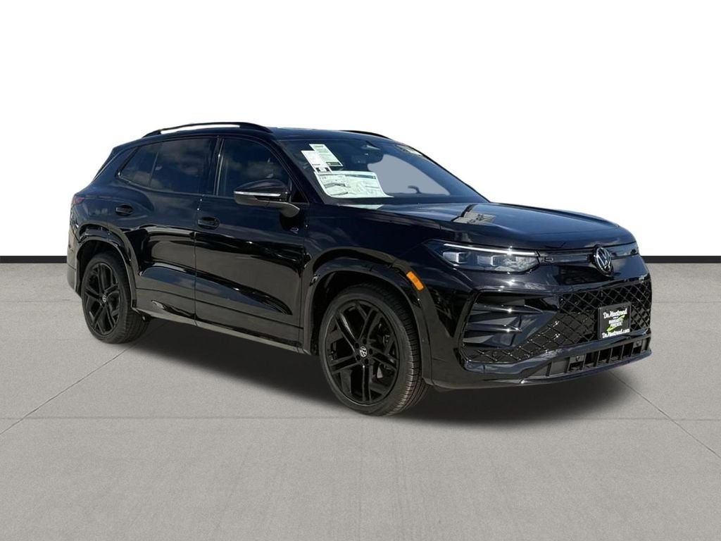 2026 Volkswagen Tiguan 2.0T SE R-Line Black