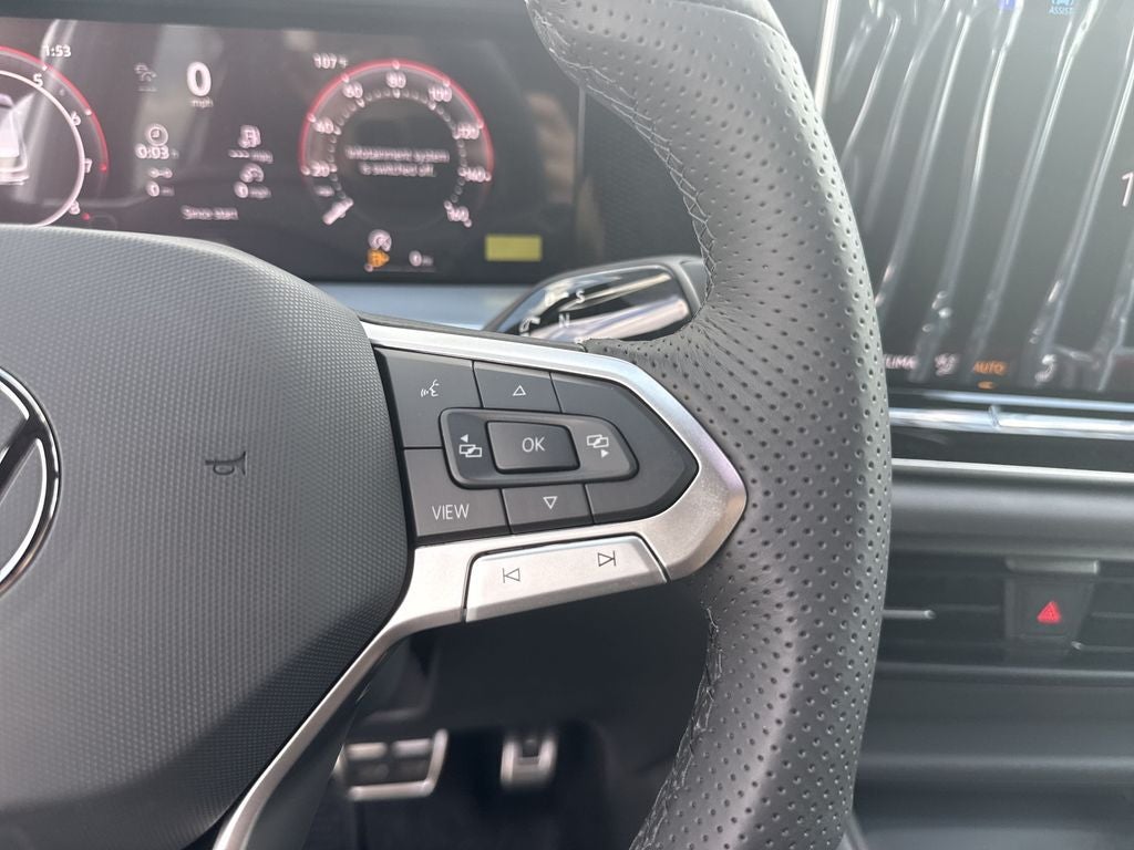 2026 Volkswagen Tiguan 2.0T SE R-Line Black