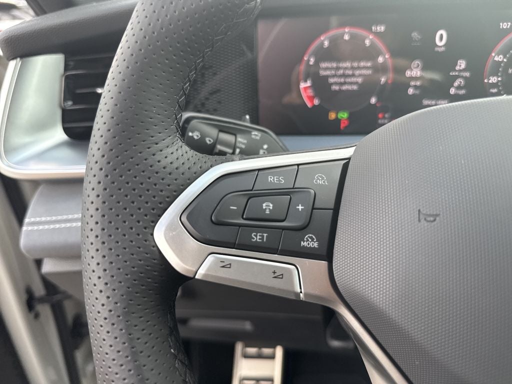 2026 Volkswagen Tiguan 2.0T SE R-Line Black
