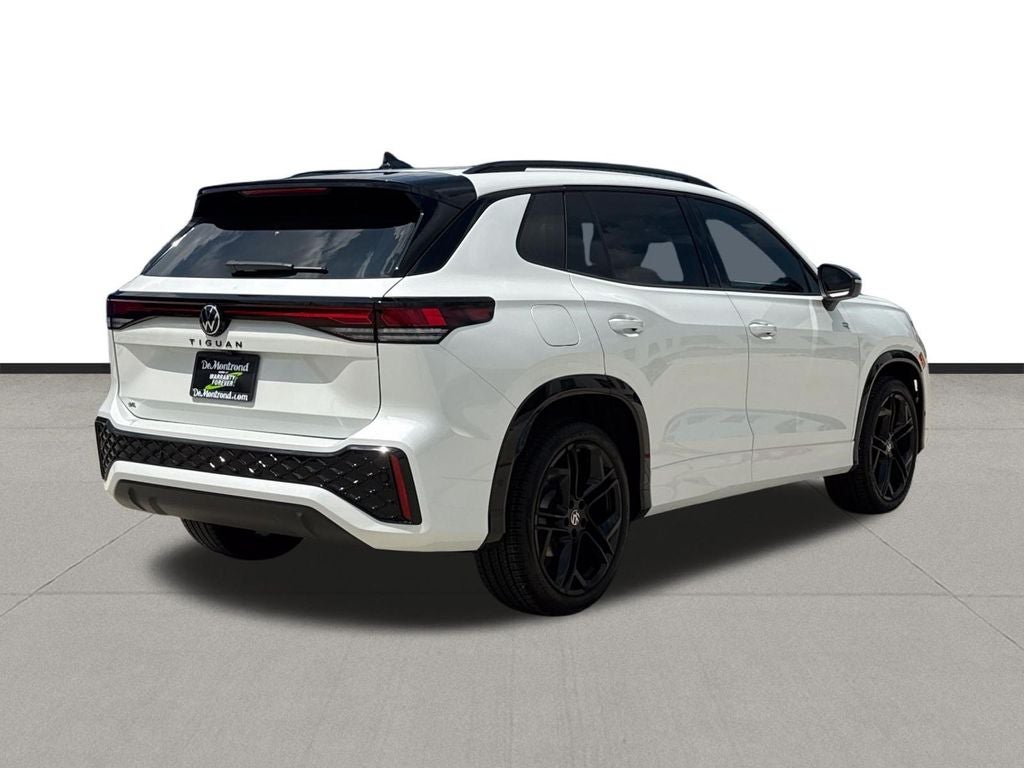 2026 Volkswagen Tiguan 2.0T SE R-Line Black