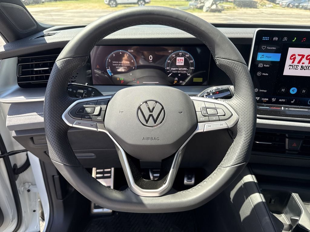 2026 Volkswagen Tiguan 2.0T SE R-Line Black