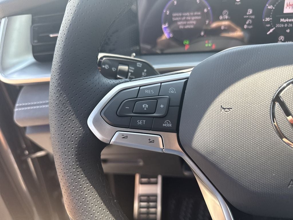 2026 Volkswagen Tiguan 2.0T SE R-Line Black