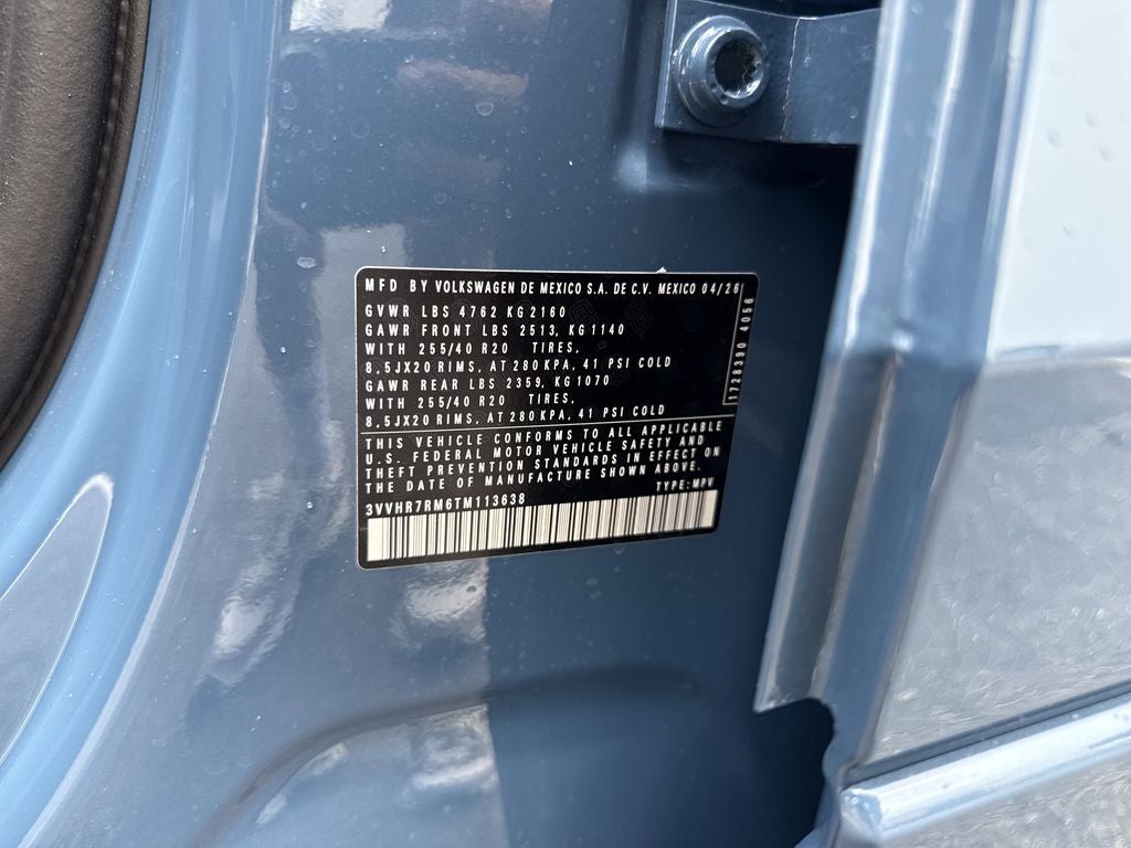 2026 Volkswagen Tiguan 2.0T SE R-Line Black