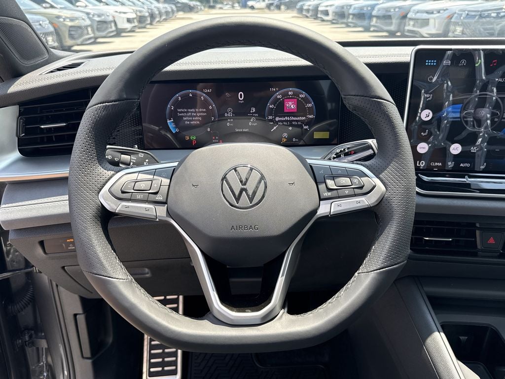 2026 Volkswagen Tiguan 2.0T SE R-Line Black