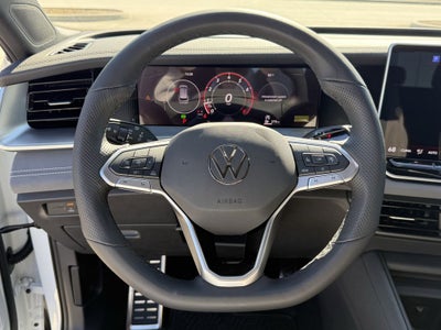 2026 Volkswagen Tiguan 2.0T SE R-Line Black