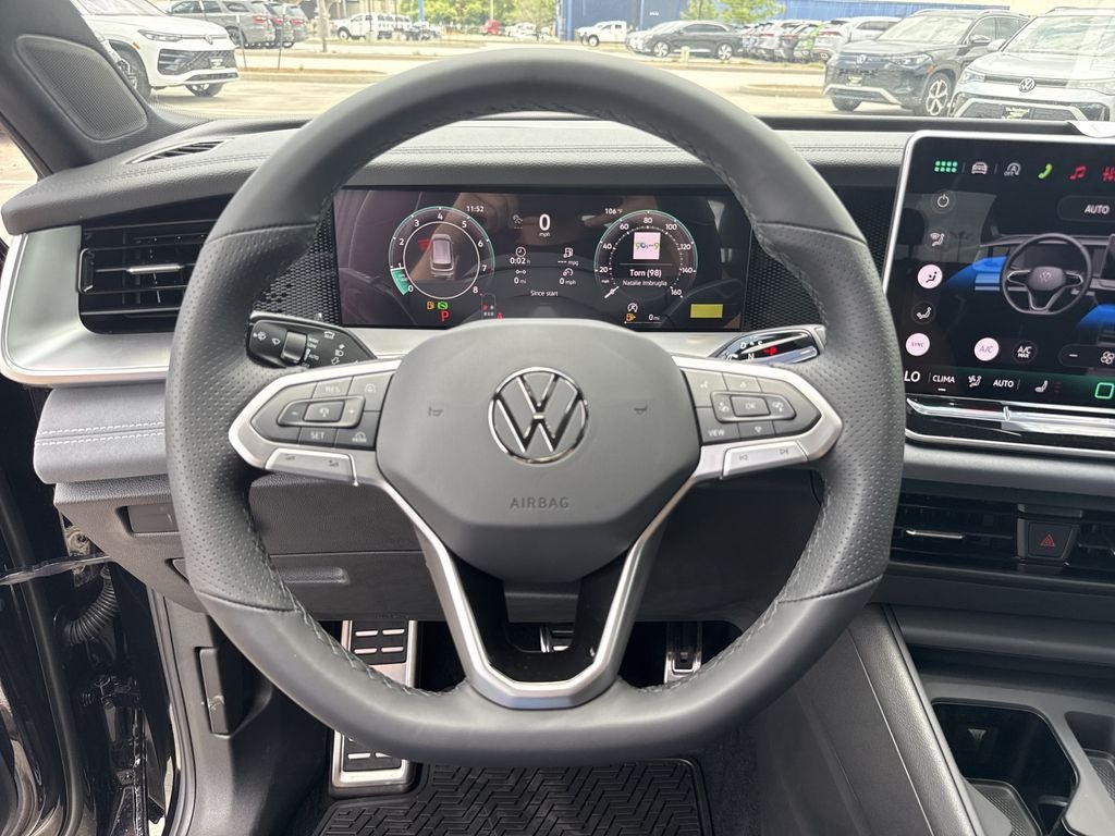 2026 Volkswagen Tiguan 2.0T SE R-Line Black