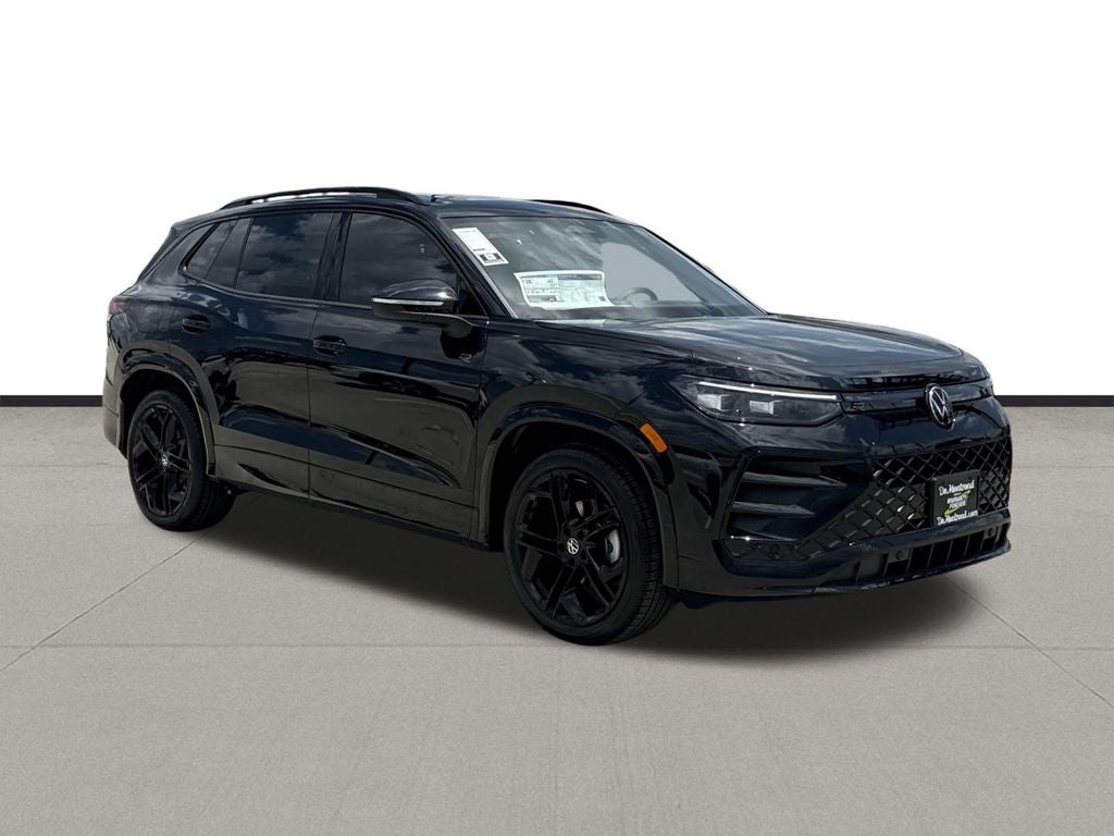 2026 Volkswagen Tiguan 2.0T SE R-Line Black