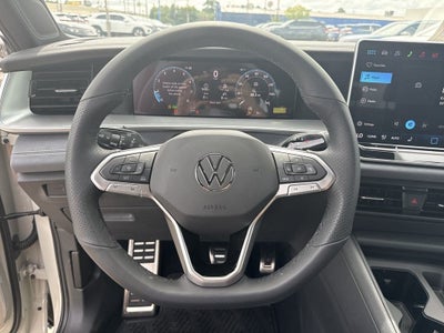2026 Volkswagen Tiguan SE R-Line Black