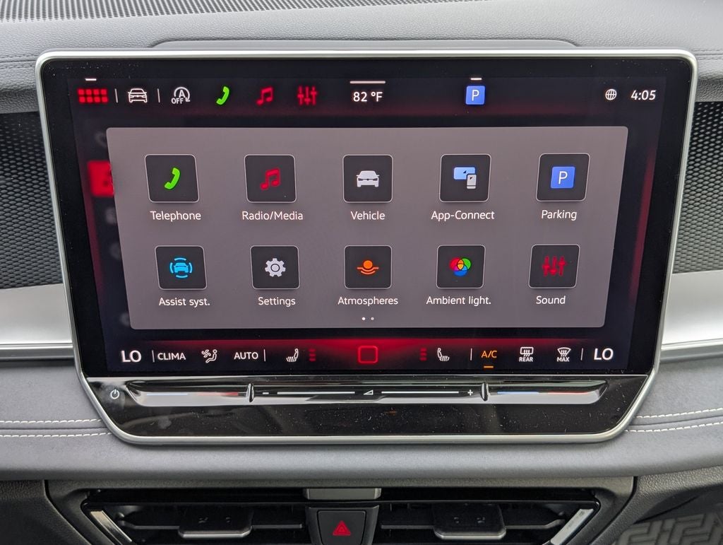 2026 Volkswagen Tiguan 2.0T SE