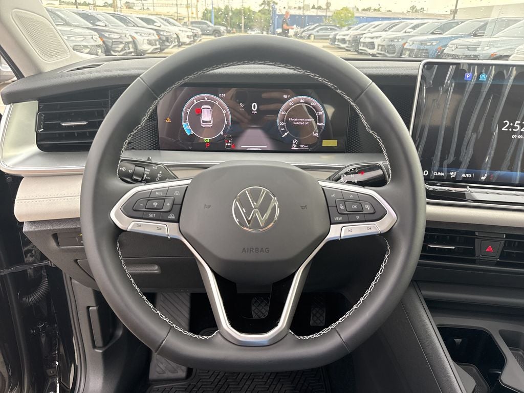 2026 Volkswagen Tiguan 2.0T SE