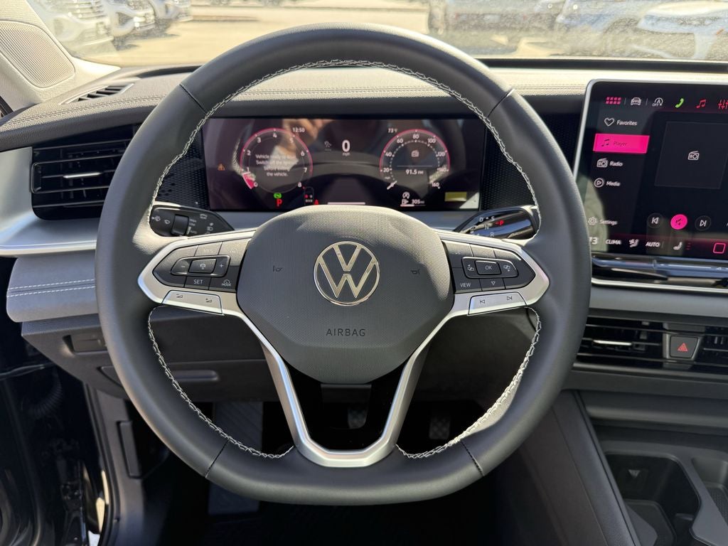 2026 Volkswagen Tiguan 2.0T SE