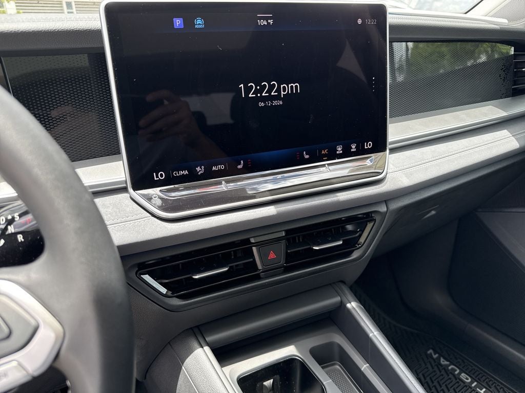 2026 Volkswagen Tiguan 2.0T SE
