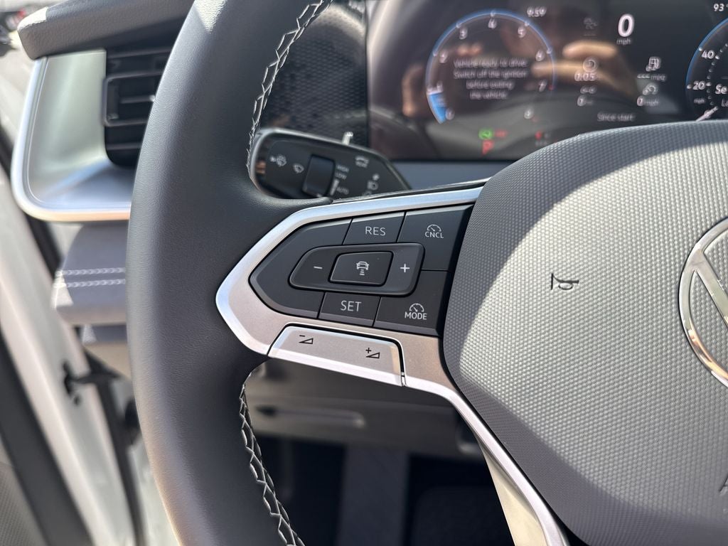 2026 Volkswagen Tiguan 2.0T SE