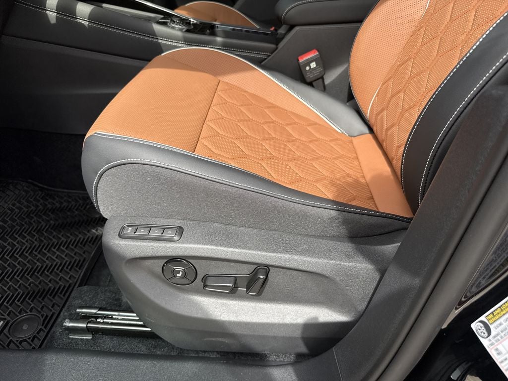 2026 Volkswagen Tiguan 2.0T SEL R-Line Turbo