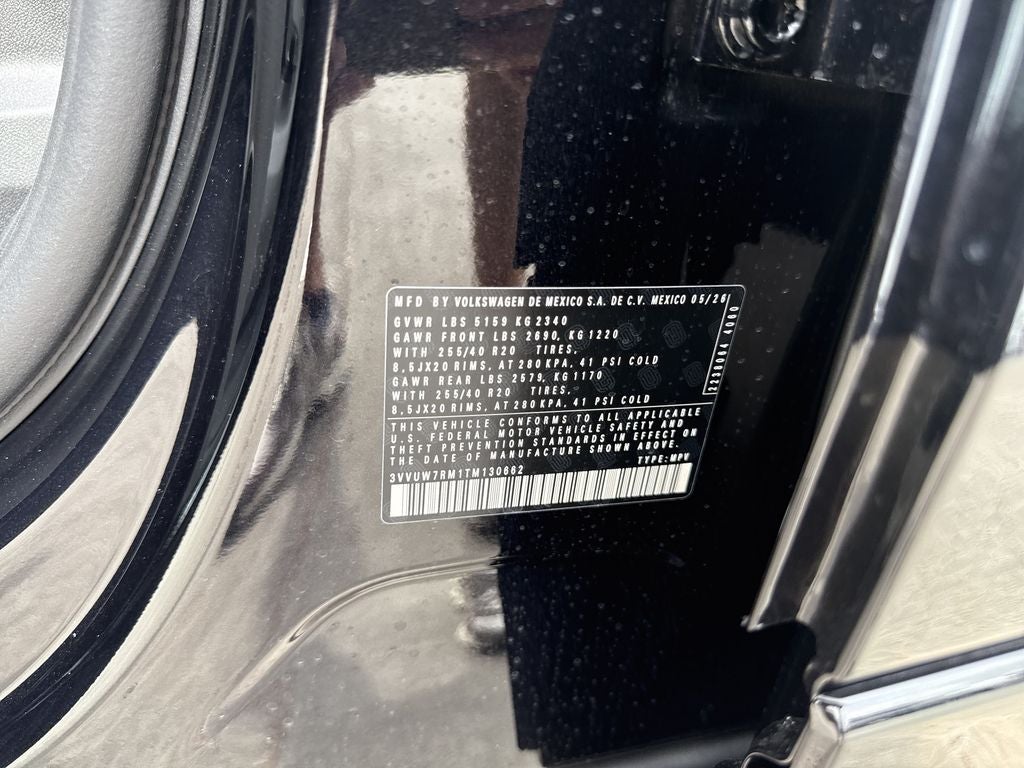 2026 Volkswagen Tiguan 2.0T SEL R-Line Turbo
