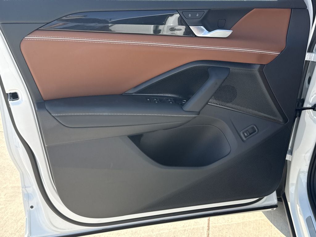 2026 Volkswagen Tiguan 2.0T SEL R-Line