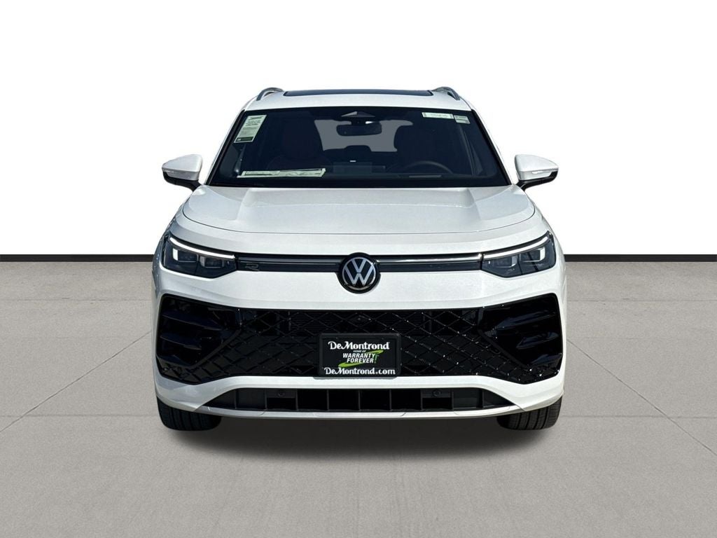 2026 Volkswagen Tiguan 2.0T SEL R-Line