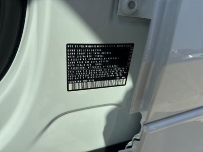 2026 Volkswagen Tiguan 2.0T SEL R-Line