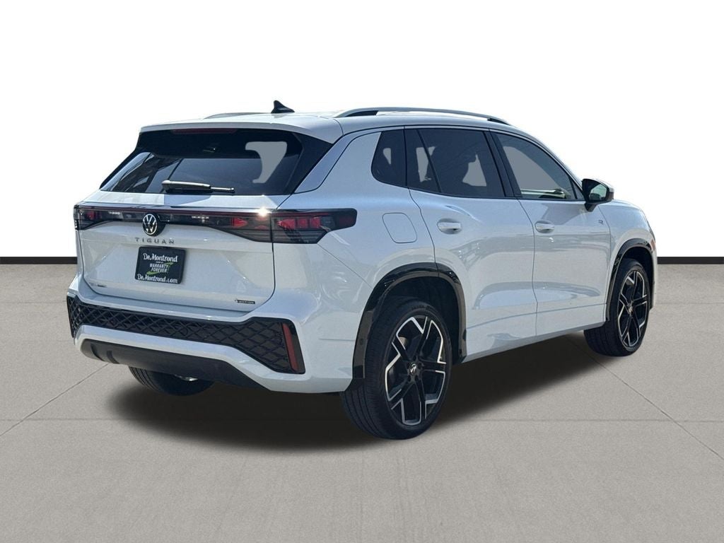 2026 Volkswagen Tiguan 2.0T SEL R-Line