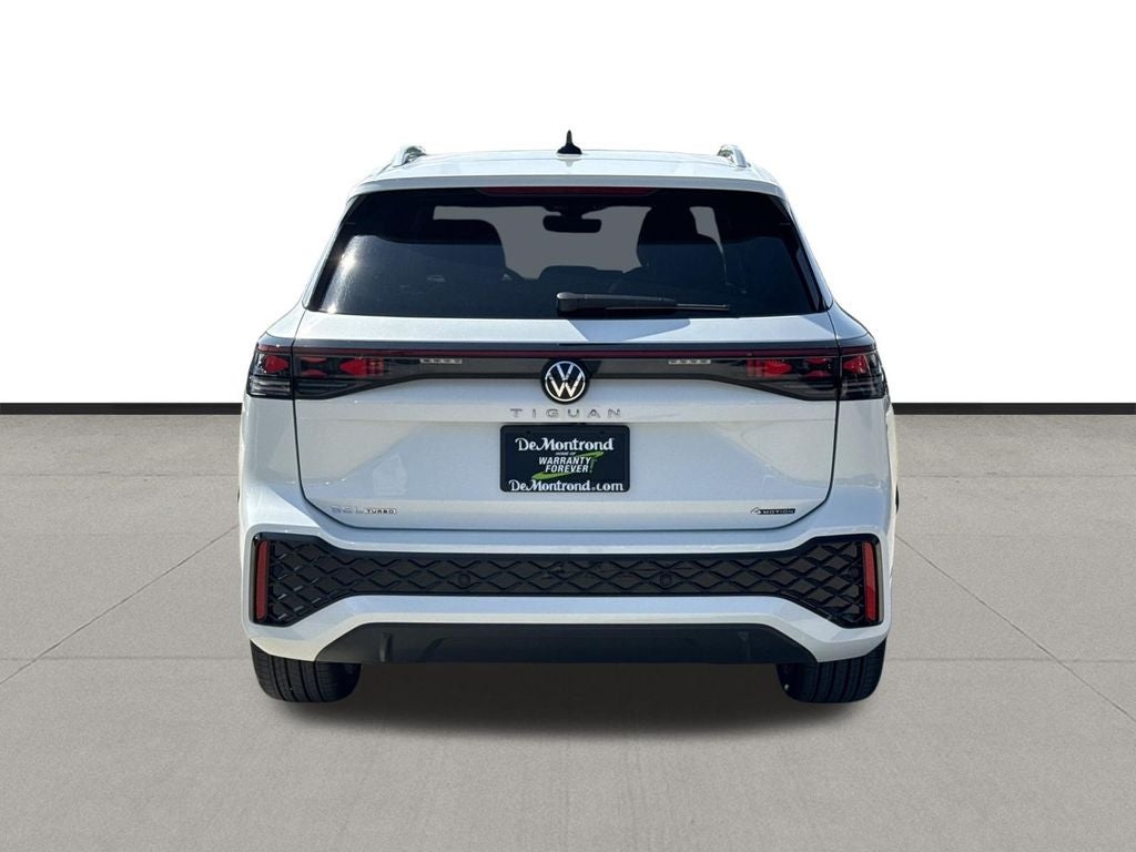2026 Volkswagen Tiguan 2.0T SEL R-Line