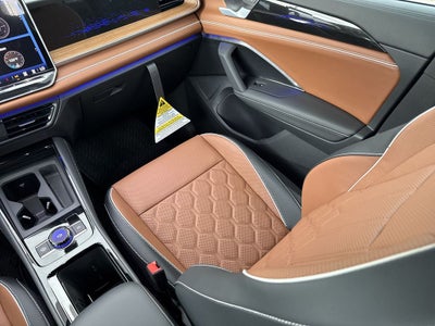 2026 Volkswagen Tiguan 2.0T SEL R-Line