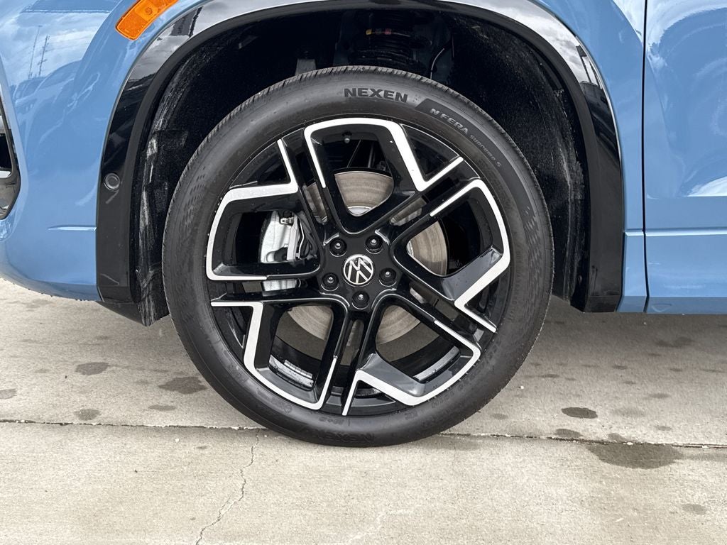 2026 Volkswagen Tiguan 2.0T SEL R-Line