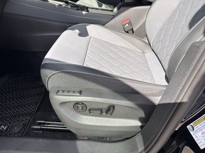 2026 Volkswagen Tiguan 2.0T SEL R-Line Turbo