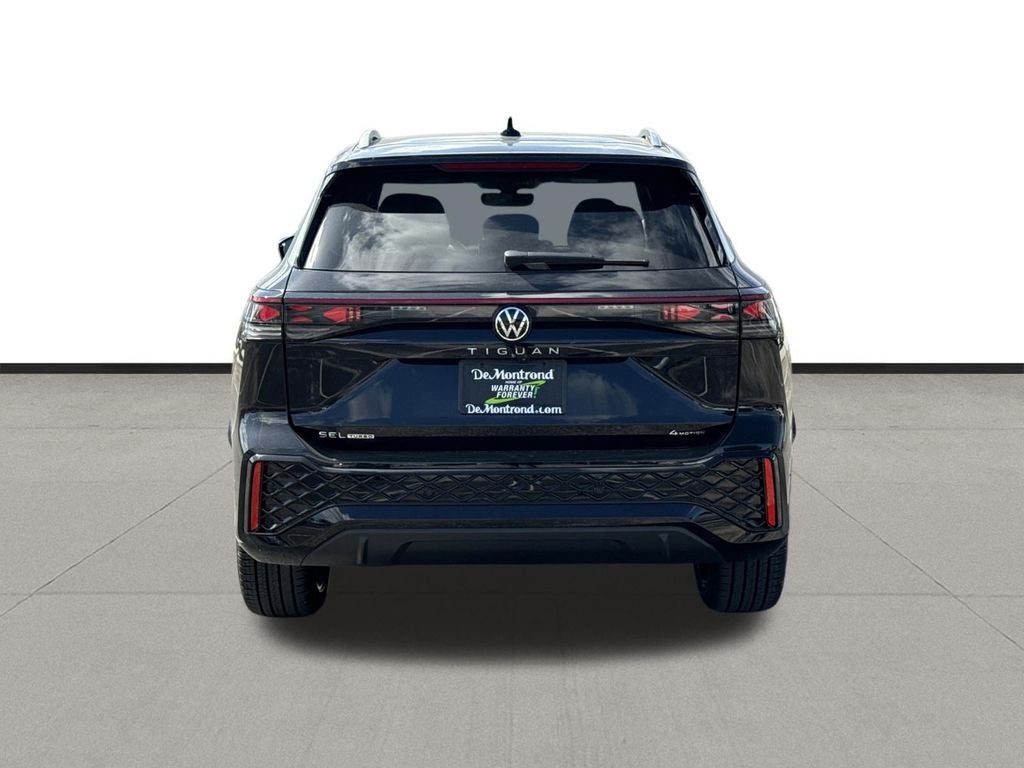 2026 Volkswagen Tiguan 2.0T SEL R-Line Turbo