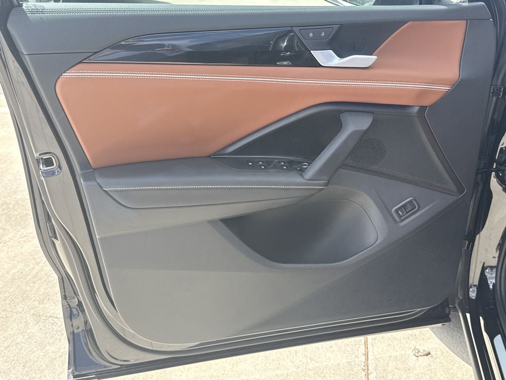 2026 Volkswagen Tiguan 2.0T SEL R-Line