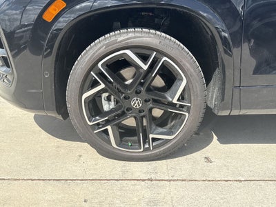 2026 Volkswagen Tiguan 2.0T SEL R-Line