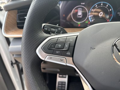 2026 Volkswagen Tiguan 2.0T SEL R-Line