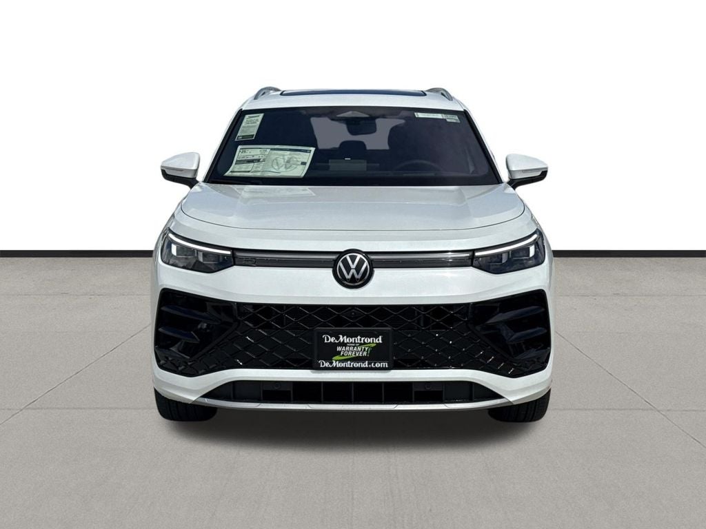 2026 Volkswagen Tiguan 2.0T SEL R-Line