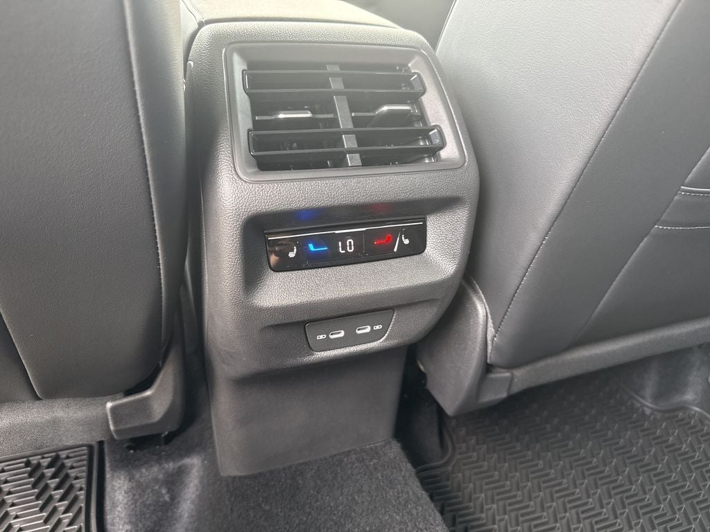 2026 Volkswagen Tiguan 2.0T SEL R-Line Turbo