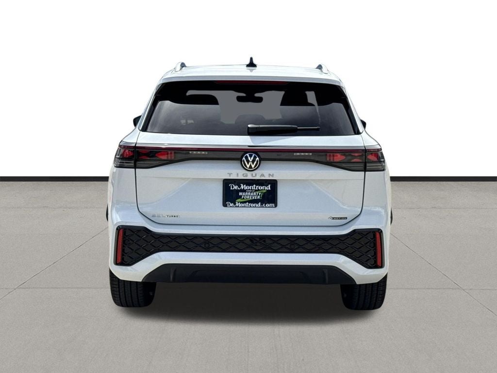 2026 Volkswagen Tiguan 2.0T SEL R-Line