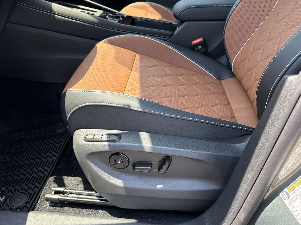 2026 Volkswagen Tiguan 2.0T SEL R-Line