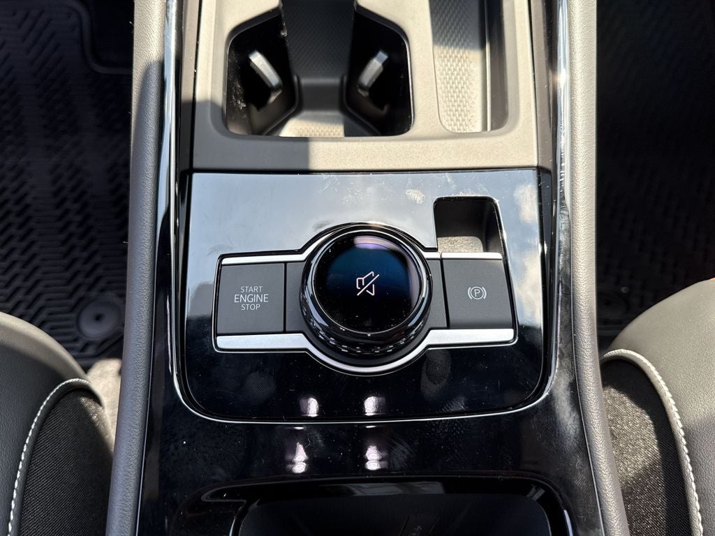 2026 Volkswagen Tiguan 2.0T SEL R-Line