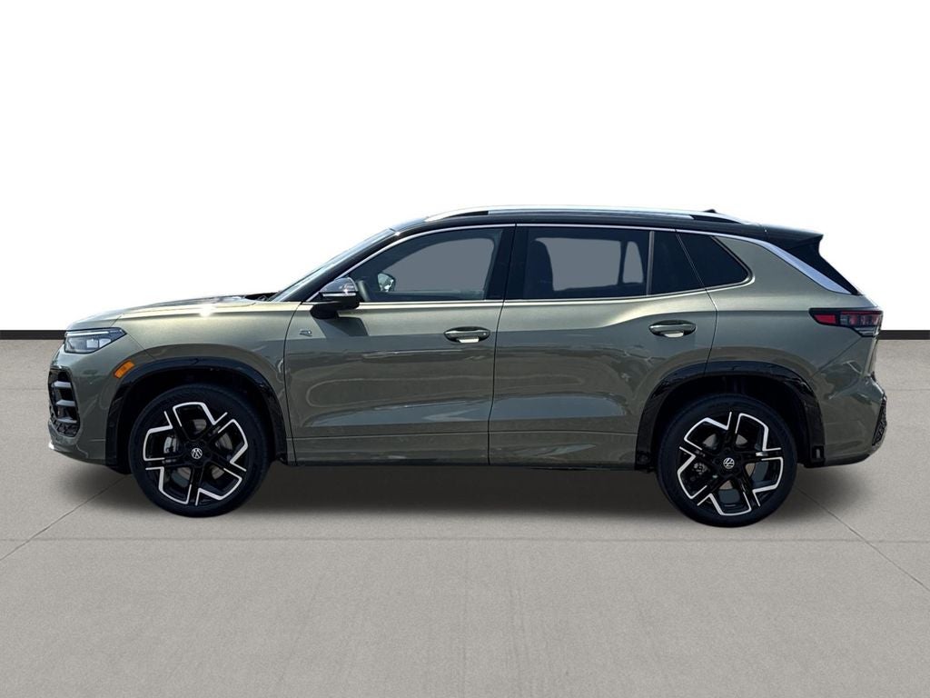 2026 Volkswagen Tiguan 2.0T SEL R-Line