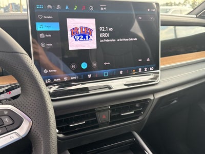 2026 Volkswagen Tiguan 2.0T SEL R-Line