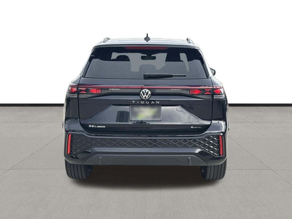 2026 Volkswagen Tiguan 2.0T SEL R-Line