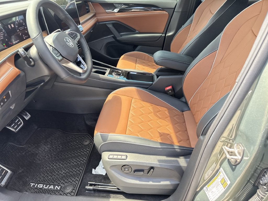 2026 Volkswagen Tiguan SEL R-Line Turbo