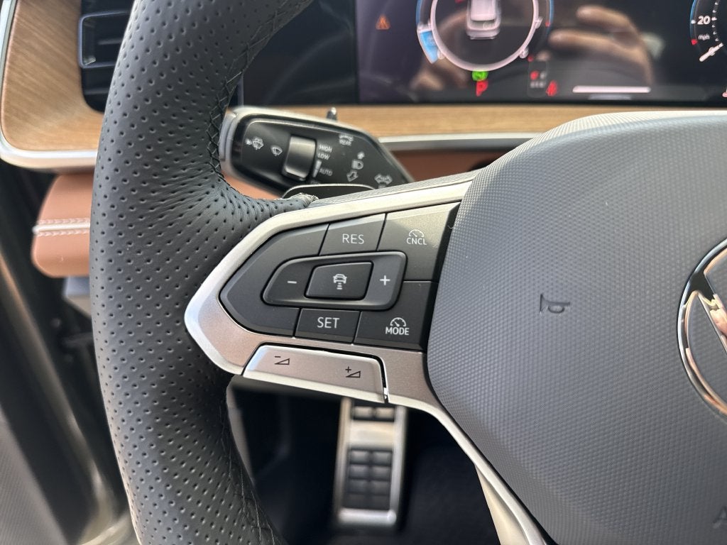 2026 Volkswagen Tiguan SEL R-Line Turbo