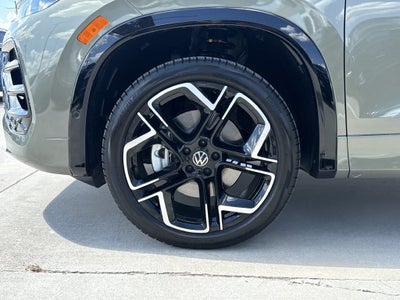 2026 Volkswagen Tiguan SEL R-Line Turbo
