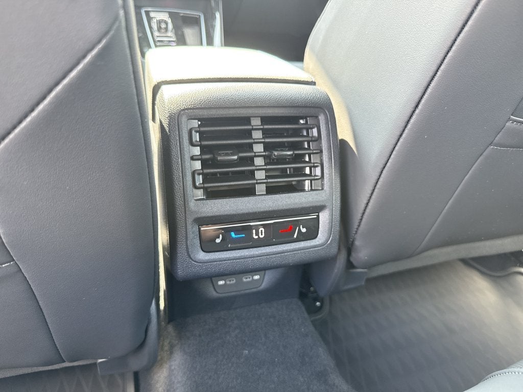2026 Volkswagen Golf R Base