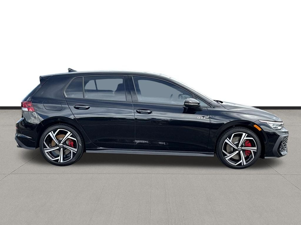 2026 Volkswagen Golf GTI SE