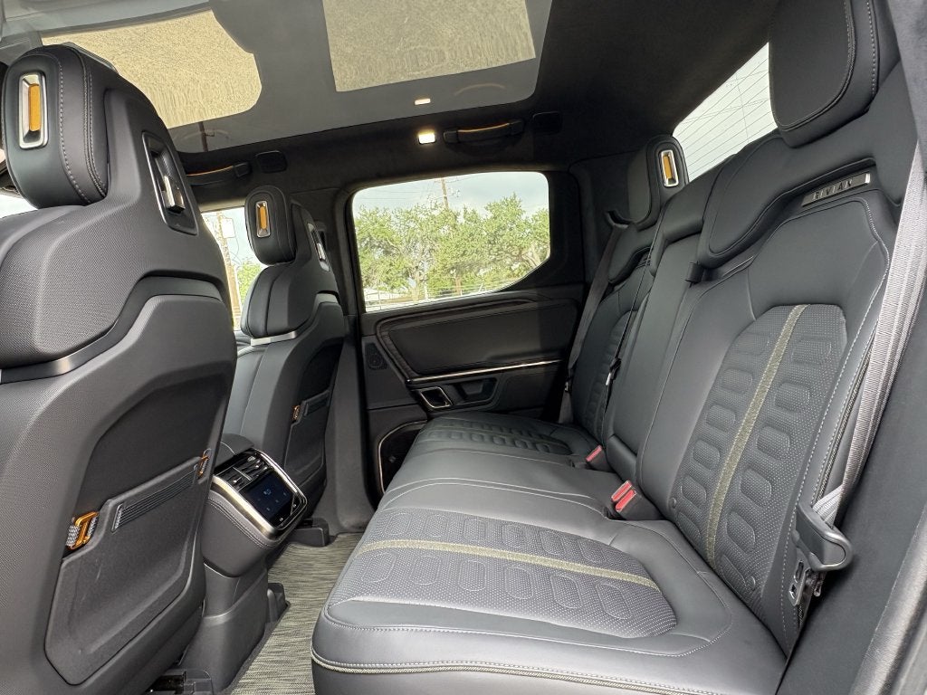 2023 Rivian R1T Adventure