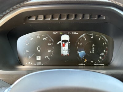 2020 Volvo XC90 T6 Momentum