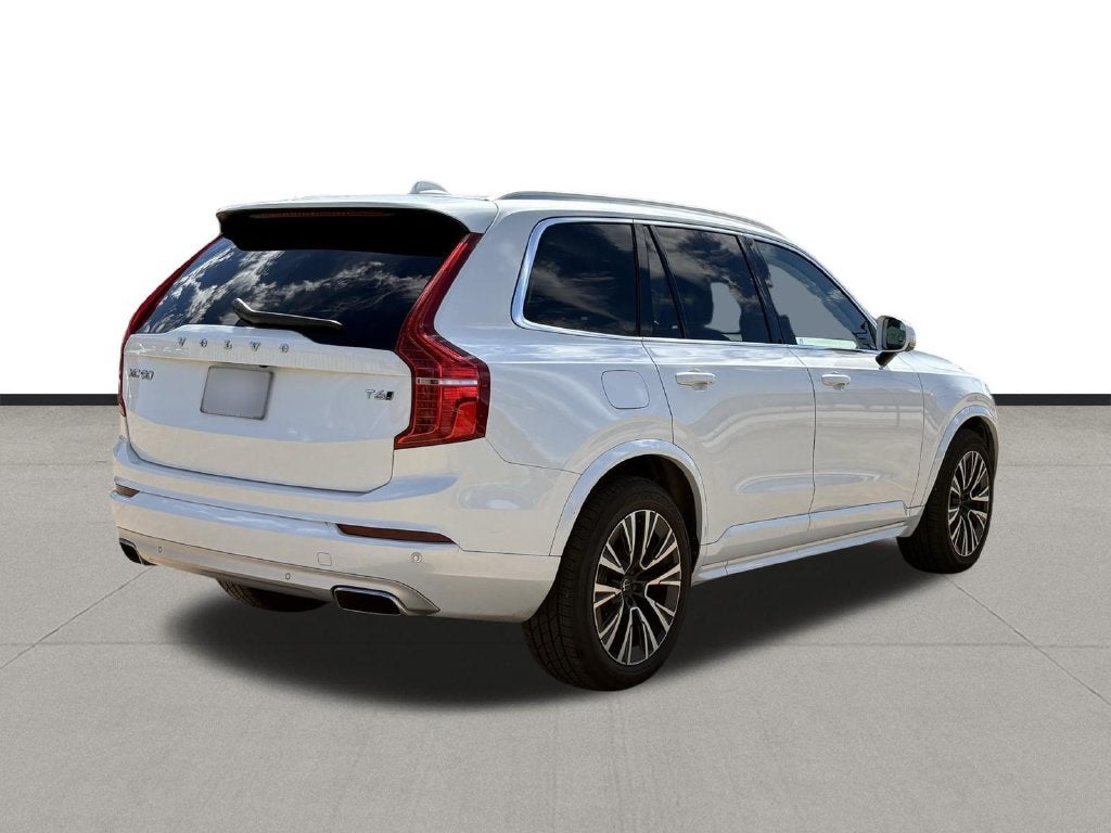 2020 Volvo XC90 T6 Momentum
