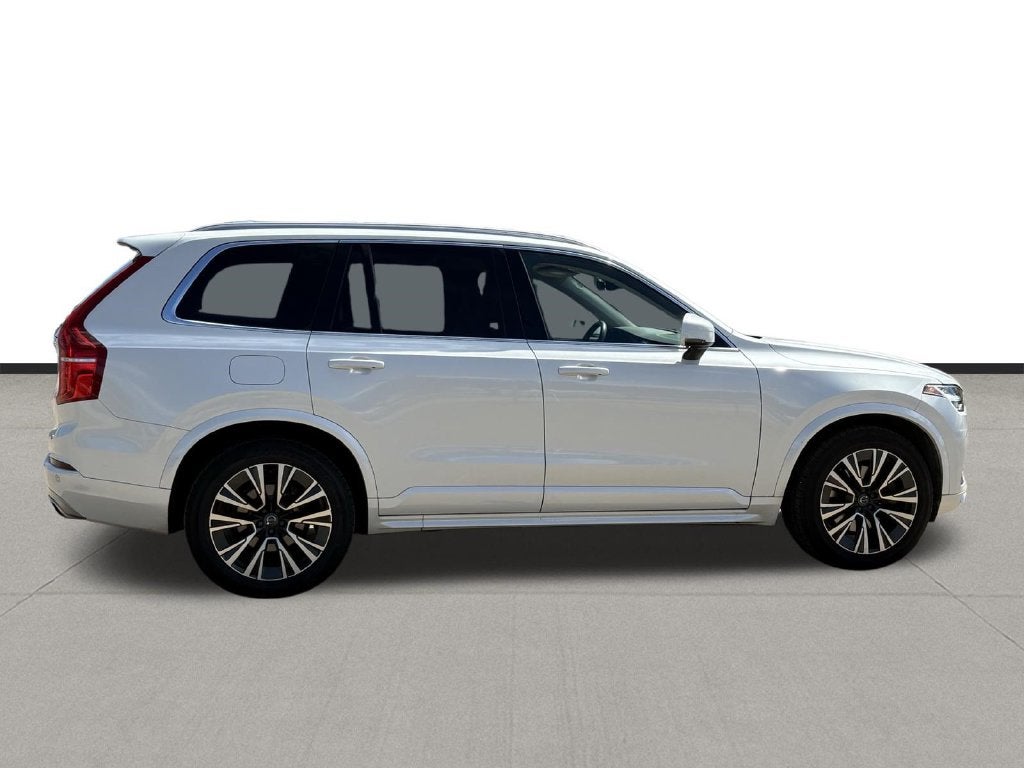 2020 Volvo XC90 T6 Momentum